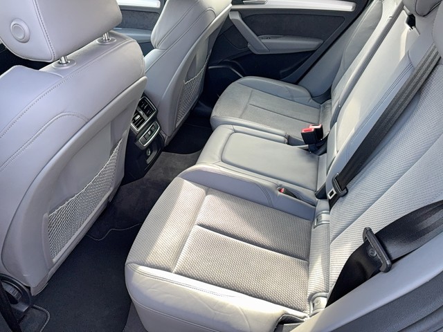 Audi - Q5 40 TDI S-line quattro sport NAVI+AHK+LED_3 Audi - Q5 40 TDI S-line quattro sport NAVI+AHK+LED_3