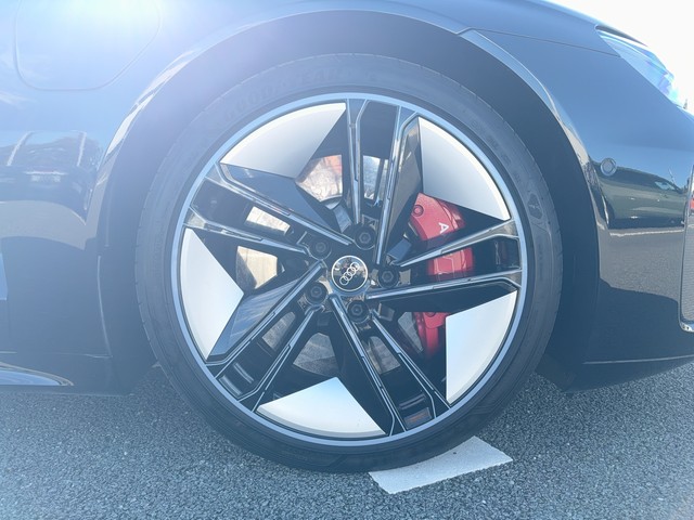 Audi - e-tron GT RS quattro_9