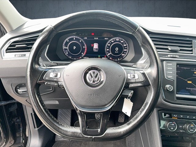 VW - Tiguan 2.0 TDI DSG Highline AHK+ACC+NAVI+PANO_16