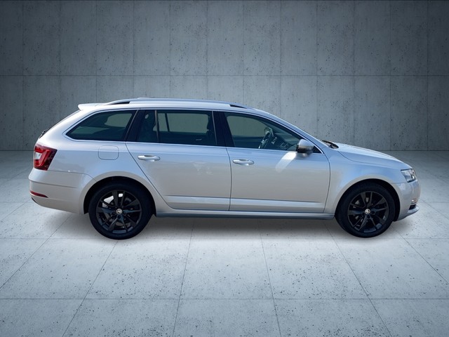 Skoda - Octavia Combi 2.0 TDI Premium Edition AHK+RFK_8 Skoda - Octavia Combi 2.0 TDI Premium Edition AHK+RFK_8
