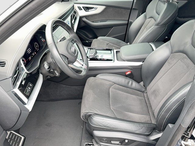 Audi - SQ8 4.0 TFSI quattro ACC+PANO+NAVI+AHK+STANDHZG._14 Audi - SQ8 4.0 TFSI quattro ACC+PANO+NAVI+AHK+STANDHZG._14