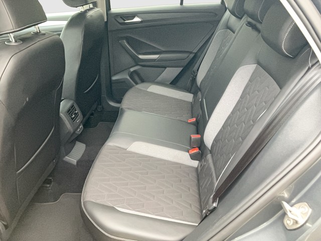 VW - T-Roc 1.5 TSI DSG Goal ACC+LED+NAVI+SHZG+LM17"_3