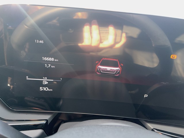 Audi - A5 Avant TFSI 110KW S-Line S-tronic edition one_12