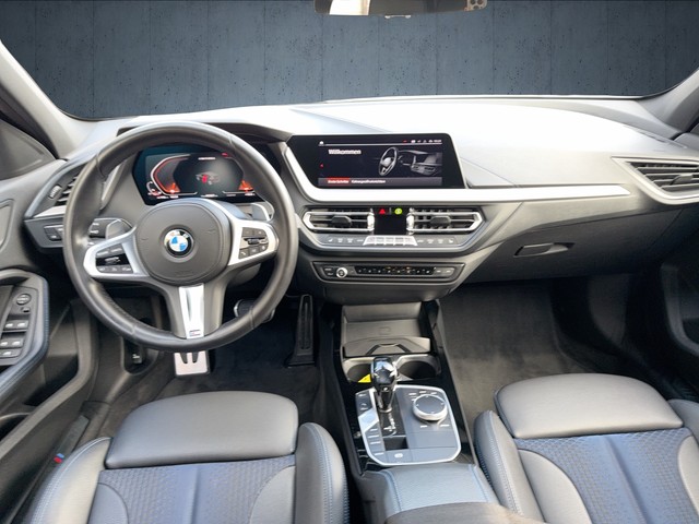 BMW - M135 i xDrive M-Paket HUD Sitzhzg BMW Live PDC_2