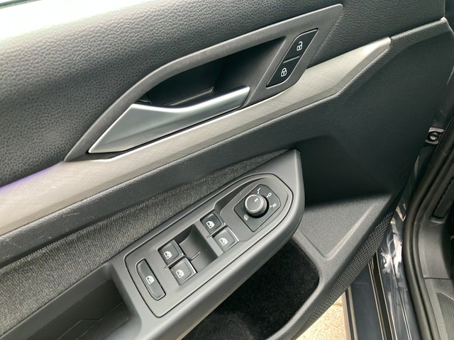 VW - Golf VIII Variant 2.0 TDI DSG Life AHK+ACC+NAVI_5