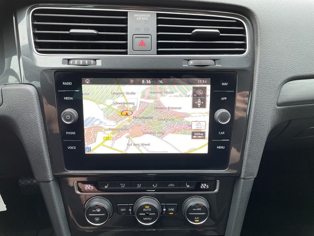 VW - Golf VII Variant 2.0 TDI DSG R-Line AHK+ACC+NAVI_7