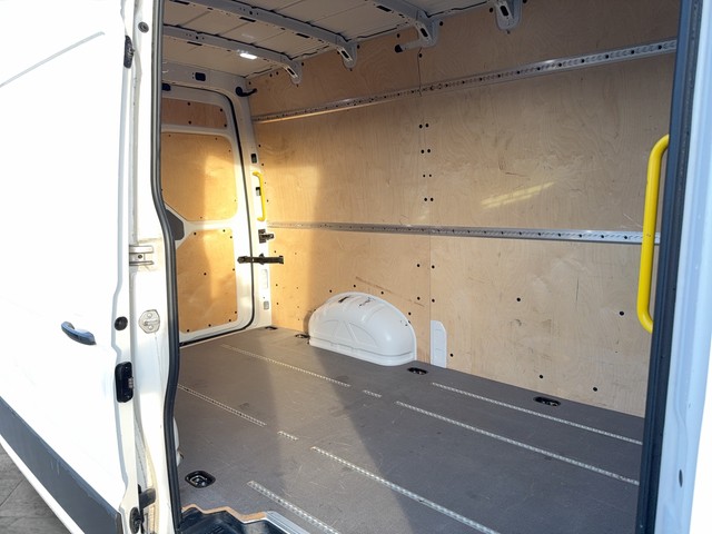 VW - Crafter 35 2.0 TDI MR Hochdach RFK Klima_2