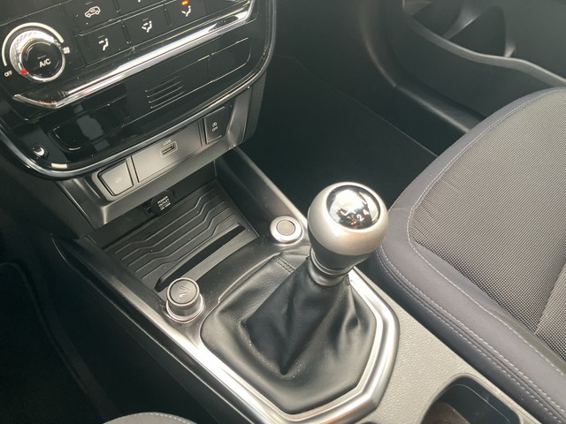 Ssangyong - Tivoli 1.5 T-GDI Amber 4x2 KAMERA+GRA+PDC+KLIMA_5