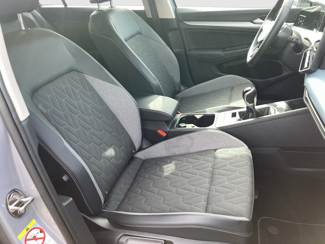 Skoda - Superb Combi 2.0 TDI DSG Selection AHK LED NAVI_8