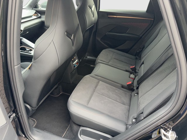 CUPRA - Terramar 2.0 TSI VZ 4D AHK Matrix Pano Sennh._3