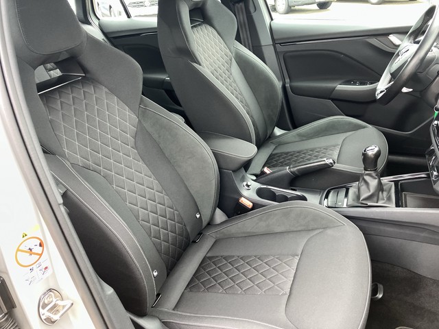 Skoda - Kamiq 1.0 TSI Ambition AHK LED LM16 PDC SHZG TEMP_6 Skoda - Kamiq 1.0 TSI Ambition AHK LED LM16 PDC SHZG TEMP_6