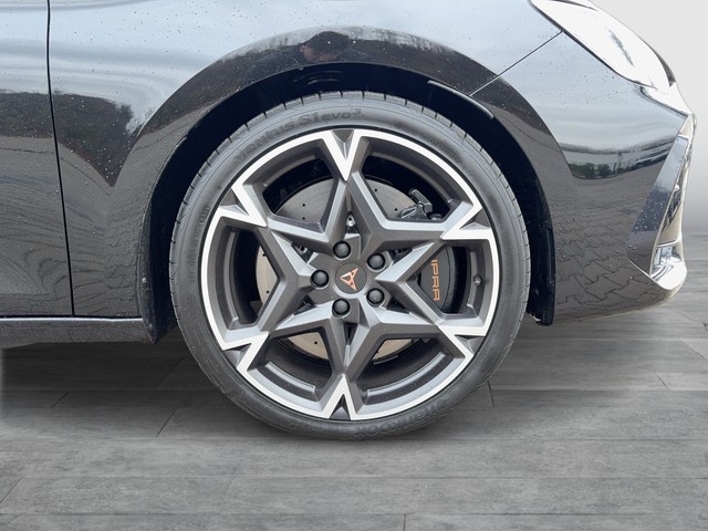 Audi - Q3 Sportback 45 TFSI e S line NAVI+PDC+SITZHZG_16