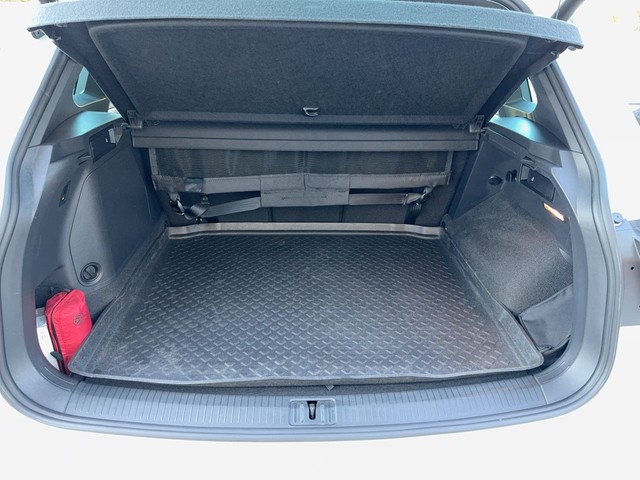 VW - Tiguan 1.4 TSI DSG eHybrid R-Line AHK+LED+PANO_4