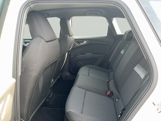 Audi - Q4 e-tron 40e-tron LED+NAVIGATION+RÜCKFAHRKAMERA_3