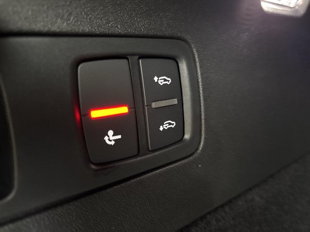 Audi - Q6 Sportback e-tron quattro S-line AHK NAVI PANO_6