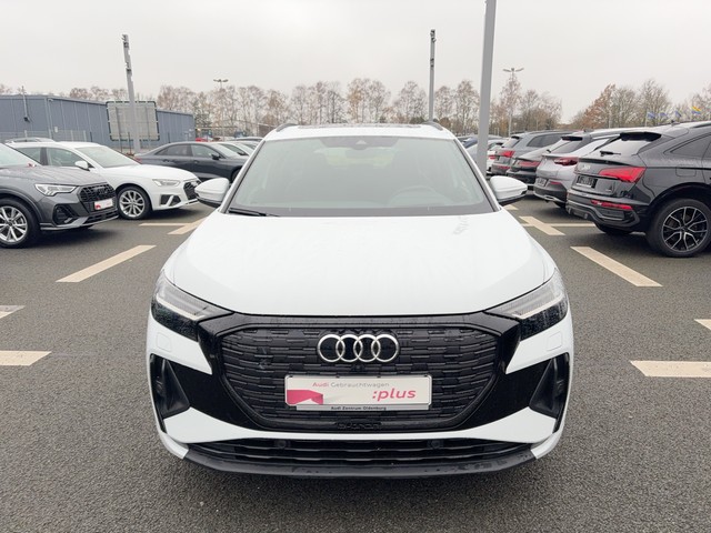 Audi - Q4 e-tron S-Line MATRIX+PANO+ACC_10
