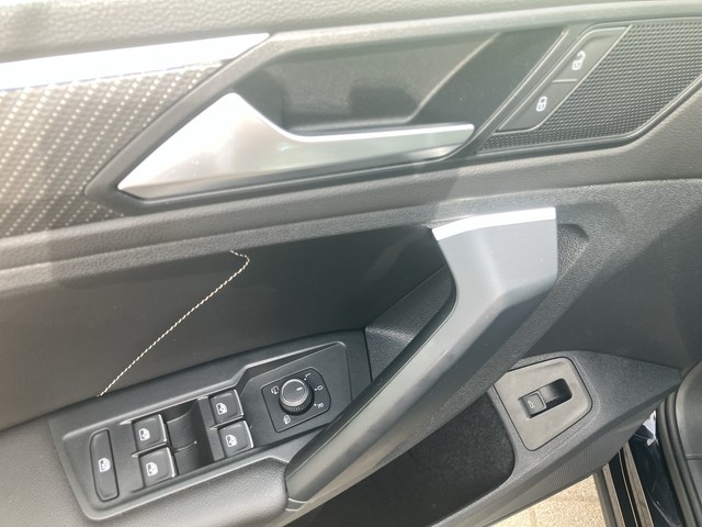 VW - Tiguan 1.5 TSI DSG R-Line AHK+PANO+LED+NAVI+SHZG_5