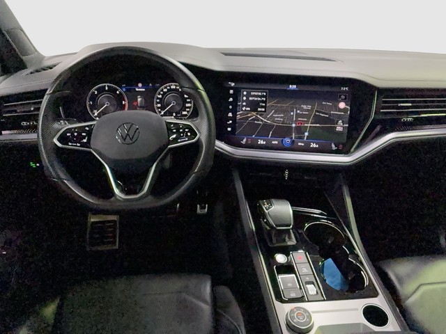 Skoda - Enyaq RS Lounge DCC HuD 360° Pano CANTON_2