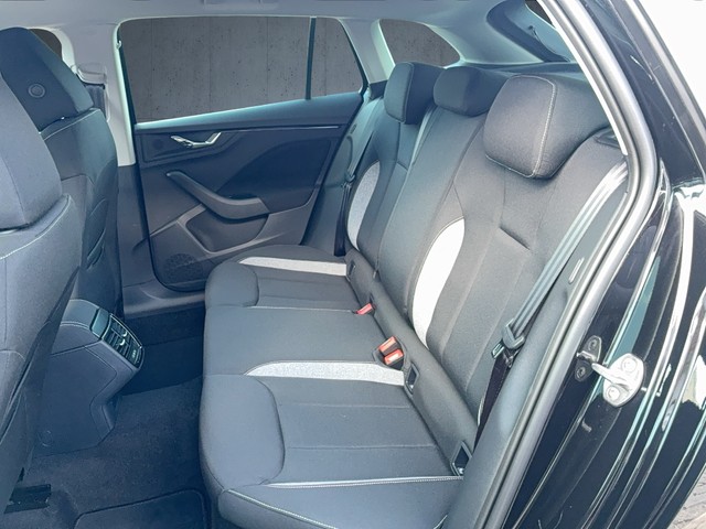 VW - ID.4 Pro 210 kW Move ACC+AHK+SHZ+LED+RFK+CCS+NAV_3