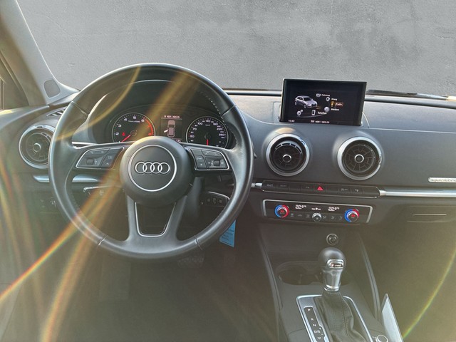 Skoda - Enyaq iV 60 Sportline AHK CAM LED LM20 NAVI SHZG_4