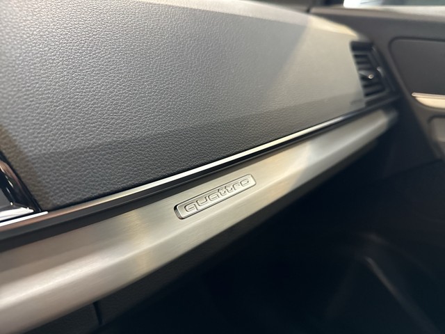 Audi - Q5 50 TFSI e S-tronic S line quattro AHK+PANO+LED_15