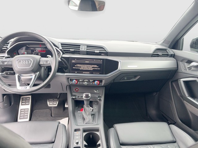 Audi - RS Q3 2.5 TFSI S-tronic quattro AHK+MATRIX_2