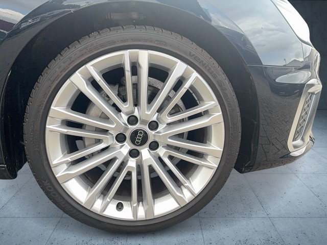 Audi - A4 Avant 40TDI S line Panoramadach "Rear View"_17