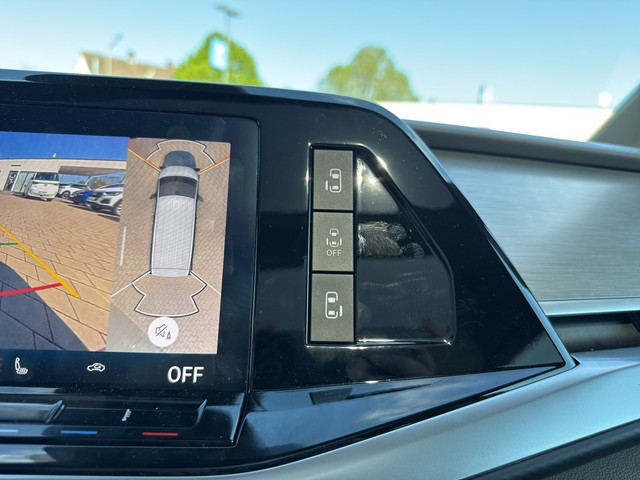 VW - T7 Multivan 1,5 l eHybrid Edition lang 4M_9