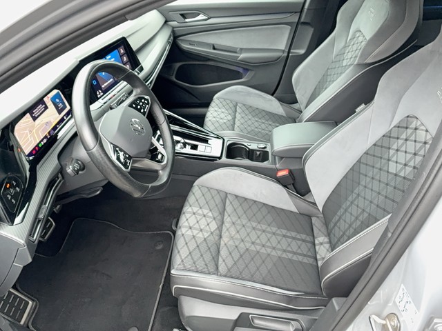 VW - Golf VIII Variant 2.0 TDI DSG R-Line AHK+PANOR._11