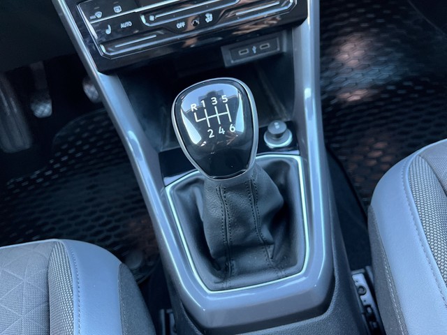 VW - T-Cross 1.0 TSI Style ACC LED LM17 NAVI PDC SHZG_6