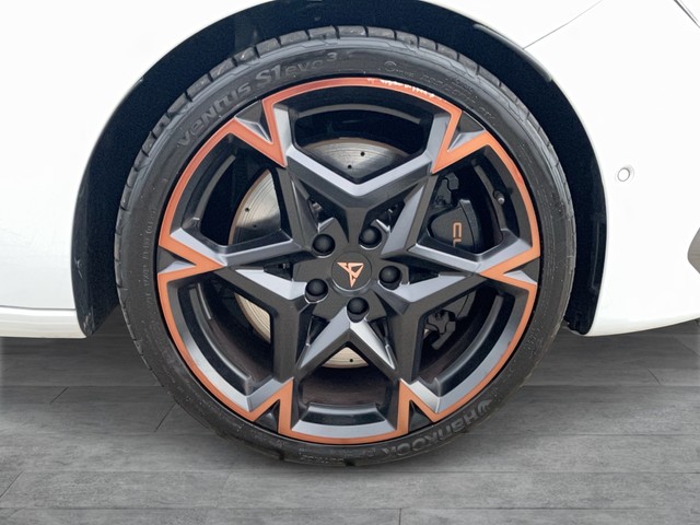 CUPRA - Leon Sportstourer 2.0 TSI DSG 4Drive VZ DCC+RFK_9