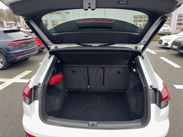 Audi - Q4 e-tron S-Line MATRIX+PANO+ACC_4