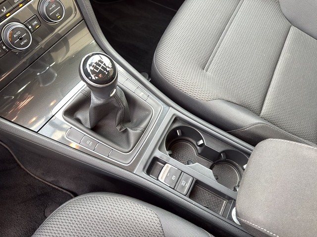 VW - Golf VII Variant 1.0 TSI Comfortline SHZG+LM16"_7