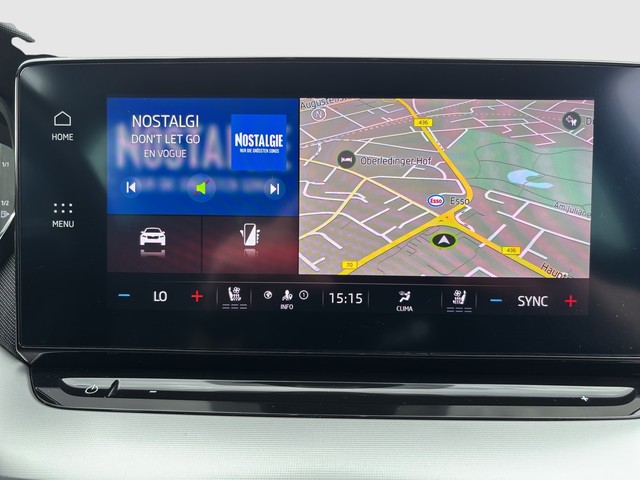 Skoda - Octavia Lim. 2.0 TDI Style CAM HUD LED LEDER NAVI_9 Skoda - Octavia Lim. 2.0 TDI Style CAM HUD LED LEDER NAVI_9