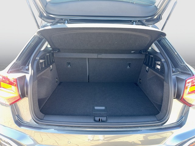 Audi - Q2 35 TFSI S tronic S line LED RFK SHZ_4