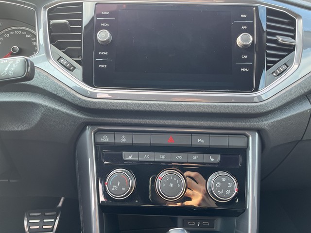 VW - T-Roc 1.5 TSI DSG Sport CAM LM17 PDC SHZG TEL_5