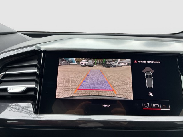 Audi - Q4 e-tron 40e-tron LED+NAVIGATION+RÜCKFAHRKAMERA_5