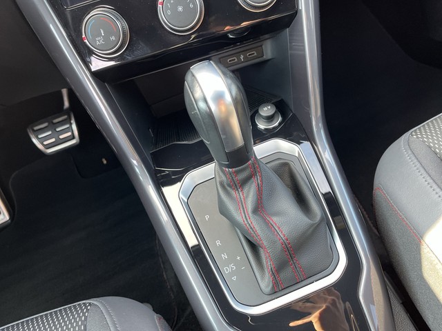 VW - T-Roc 1.5 TSI DSG Sport CAM LM17 PDC SHZG TEL_6