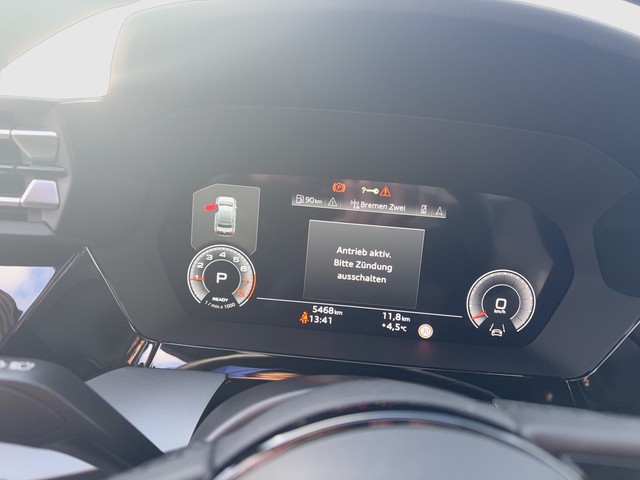 Audi - A3 Lim. 35 TFSI S-tronic advanced STANDHEIZUNG_12