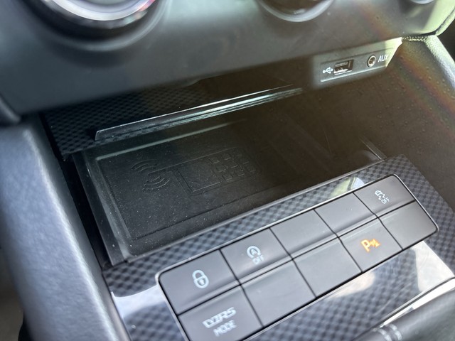 Skoda - Octavia Combi 2.0 TDI RS ACC+RFK+STANDHZ_9 Skoda - Octavia Combi 2.0 TDI RS ACC+RFK+STANDHZ_9