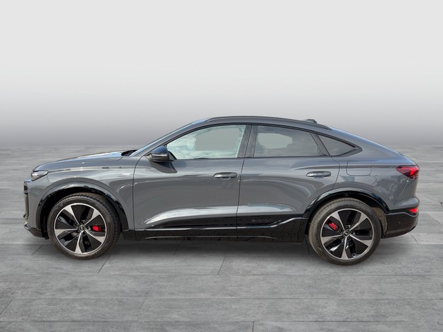 Audi - Q6 e-tron Sportback performance S-line AHK PANO_12