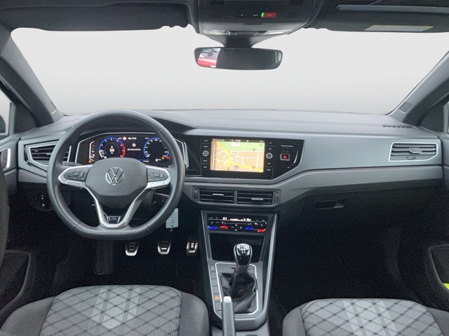 Skoda - Superb Combi 2.0 TDI DSG Selection PANO STANDH._2