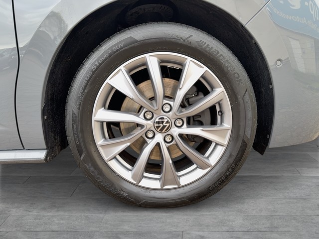 VW - T7 Multivan 1,4 l eHybrid Energetic lang Pano_13
