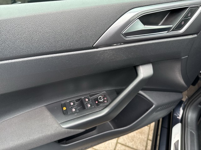 VW - Polo GTI 2.0 TSI DSG GTI ACC+LED+NAVI+SHZG+LM18"_6