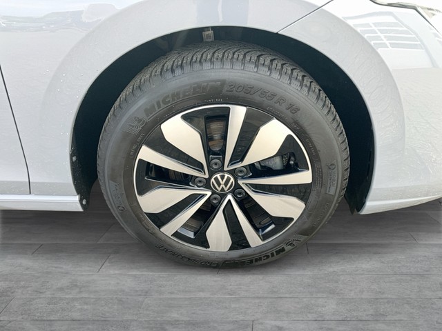 Skoda - Superb Combi 2.0 TDI DSG Selection AHK LED NAVI_15