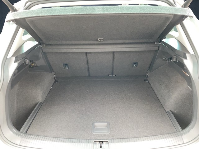 VW - Tiguan 2.0 TSI DSG Sound 4Motion AHK+ACC+LED+RFK_4