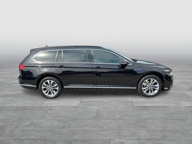 VW - Passat Variant 1.4 TSI DSG GTE ACC+NAVI+LED+RFK_8