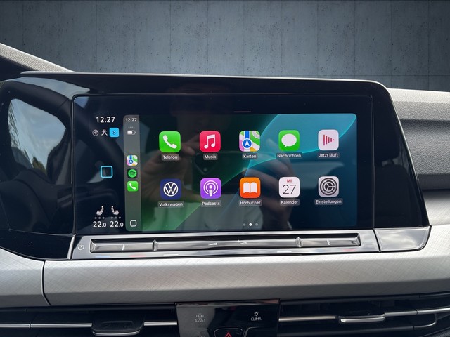 VW - Golf VIII Lim. 1.5 eTSI DSG Life eTSI ACC+NAVI+SIDE-ASSIST_6