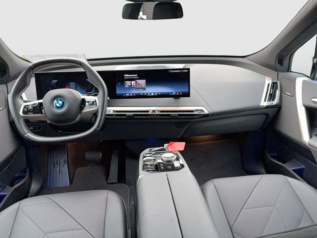 BMW - iX xDrive 50 Sport NAVI+AHK+LED+360°+HUD+H&K+ACC_2