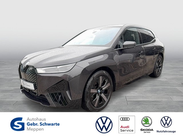 BMW - iX xDrive 50 Sport NAVI+AHK+LED+360°+HUD+H&K+ACC_1